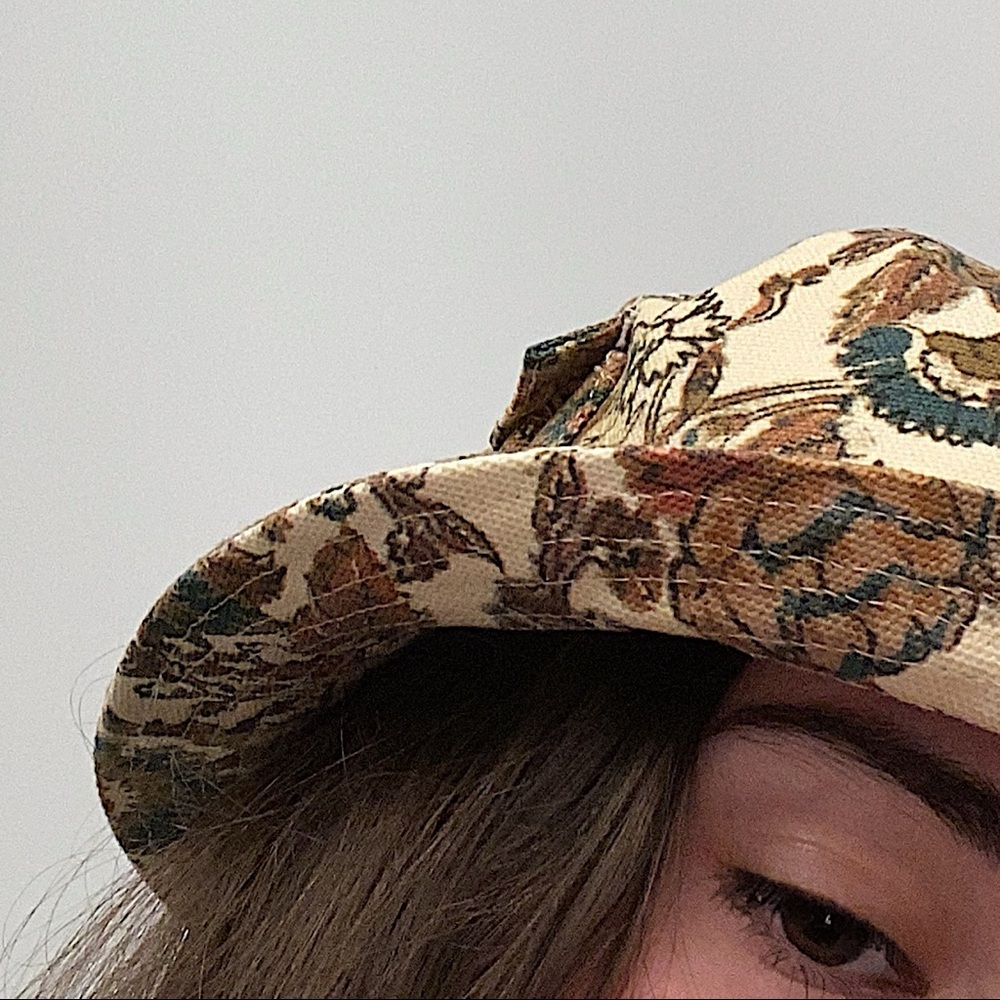 aime leon dore carpenter bucket hat in sun floral - Picture 7 of 7